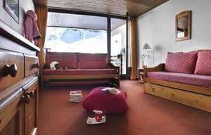 thumbnail: Living area