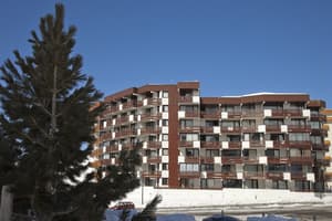thumbnail: Front of property