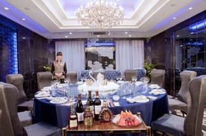 thumbnail: Restaurant