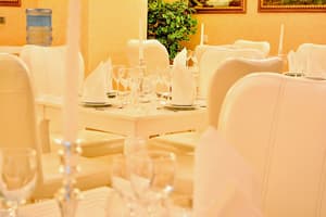 thumbnail: Dining