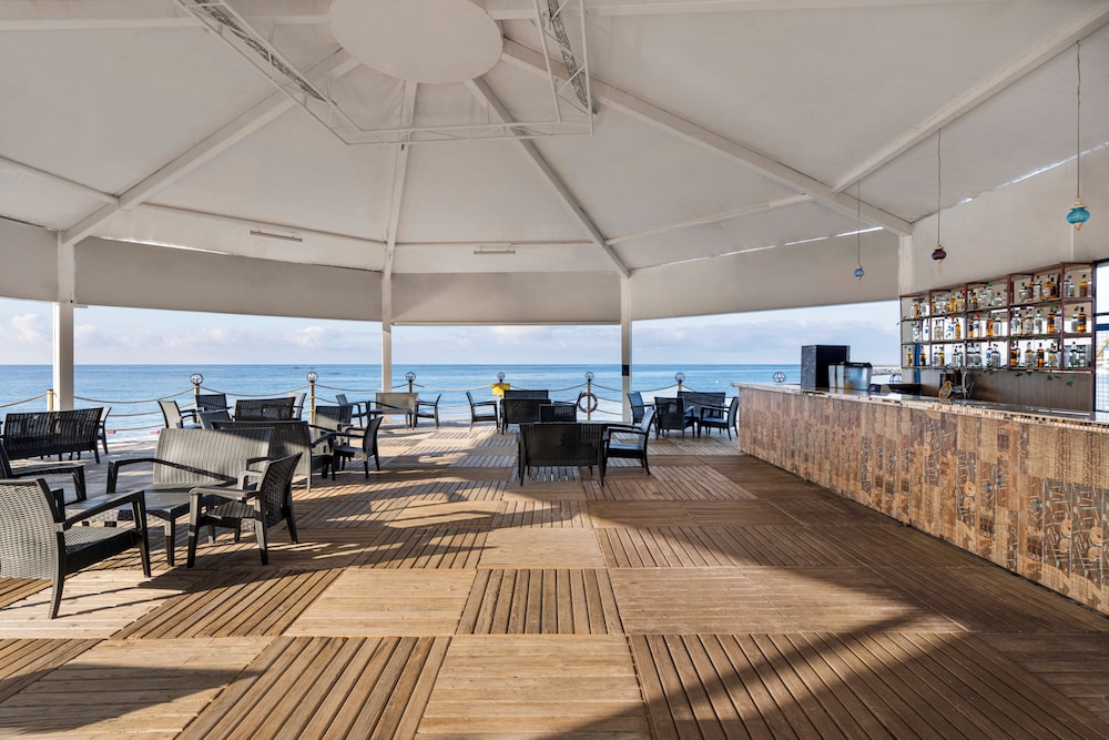 Beach bar