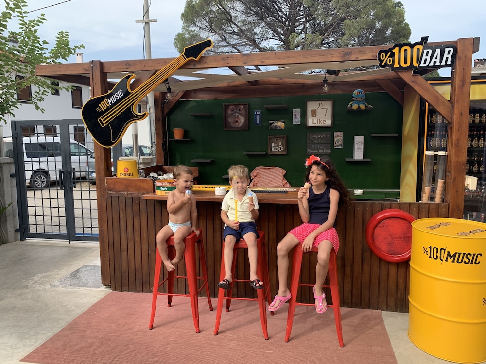 Beach bar