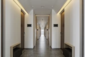 thumbnail: Hallway