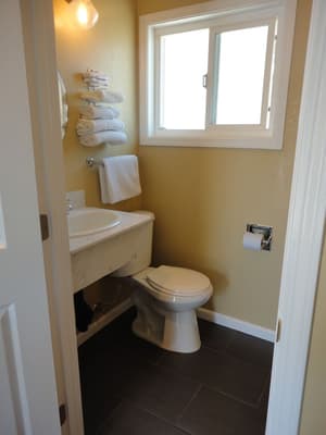 thumbnail: Bathroom