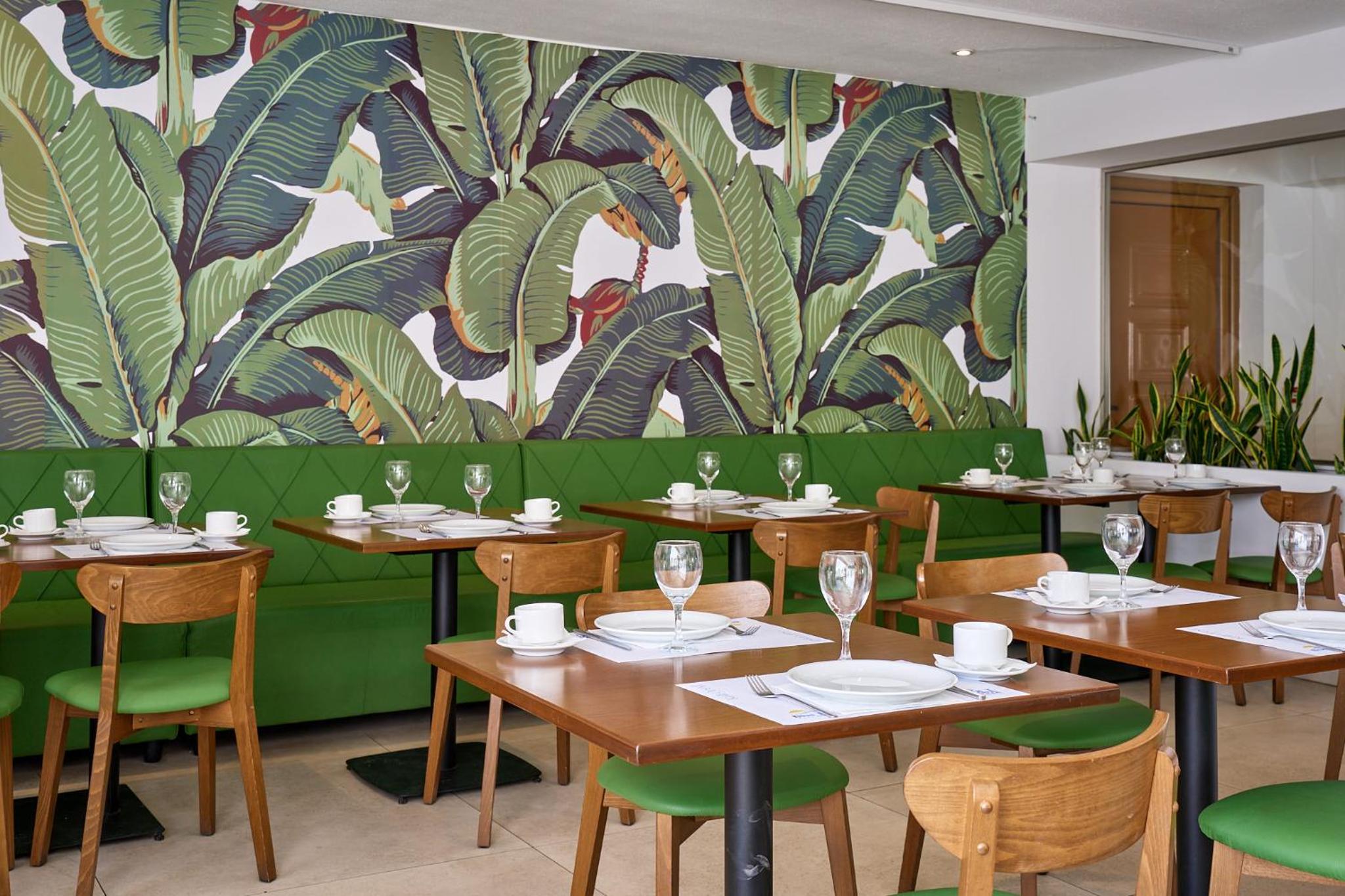 Restaurant-cafeteria