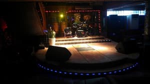 thumbnail: Lounge