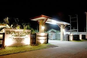 thumbnail: Front of property - evening/night