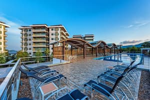 thumbnail: Outdoor pool