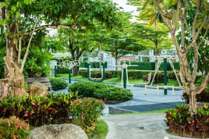thumbnail: Outdoor pool