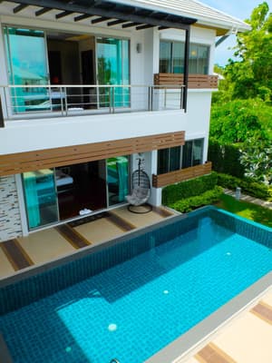 thumbnail: Exterior