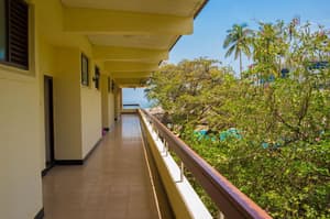 thumbnail: General view