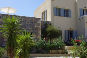 thumbnail: Exterior