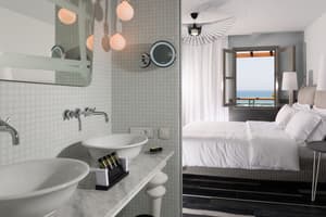 thumbnail: Bathroom sink