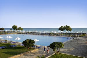thumbnail: Outdoor pool