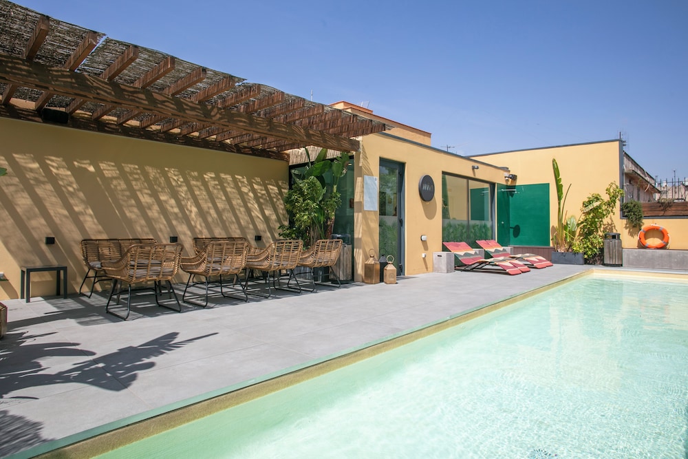 Rooftop pool