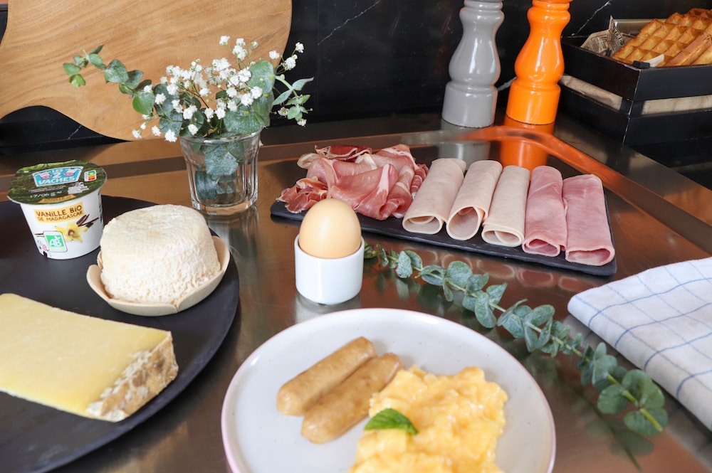 Restaurant-cafeteria