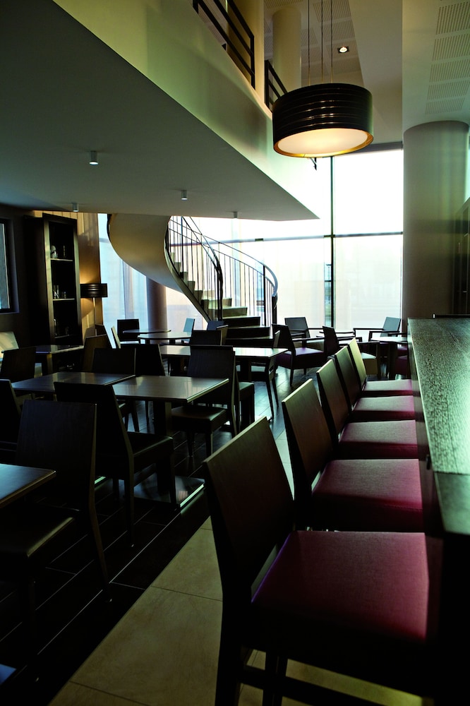 Restaurant-cafeteria