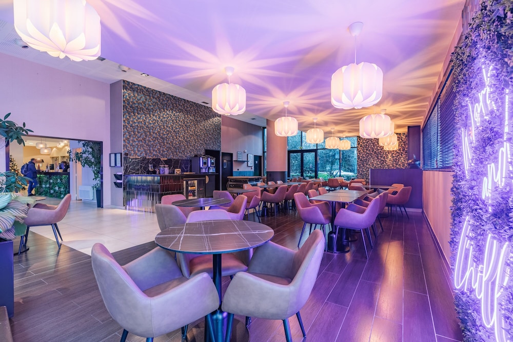 Restaurant-cafeteria