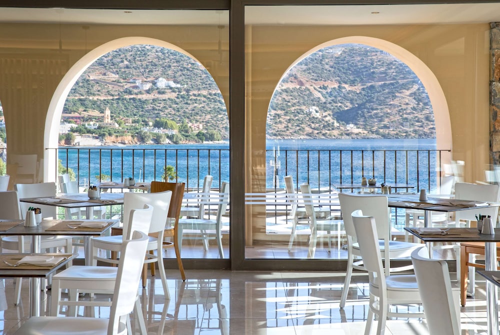 Restaurant-cafeteria