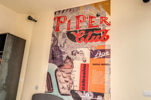 thumbnail: Interior detail