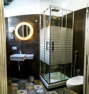thumbnail: Bathroom