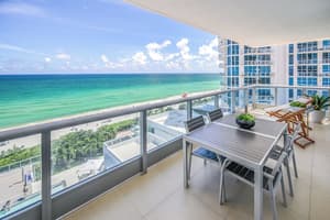thumbnail: Balcony