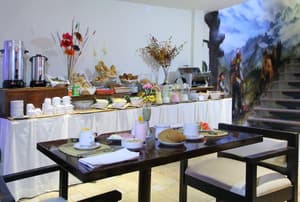 thumbnail: Restaurant-cafeteria