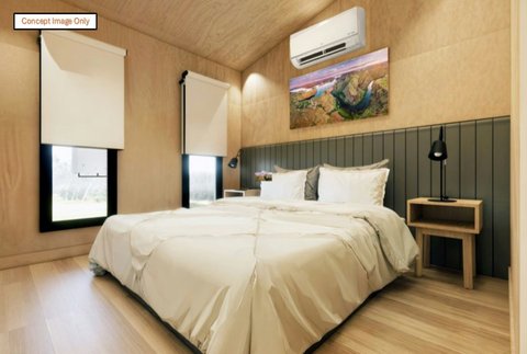 Deluxe 2 Bedroom Access Cabin - S4