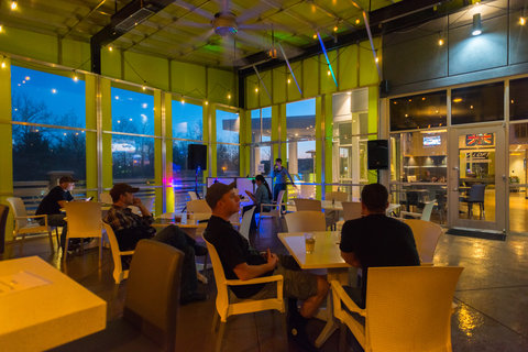 Z Bar & Grill Patio