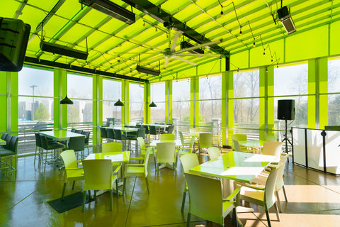 Z Bar & Grill Covered Patio