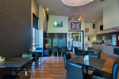 Z Bar & Grill
