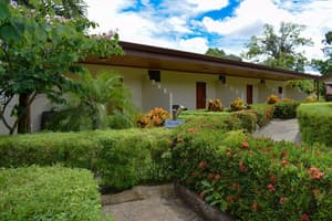 thumbnail: Exterior