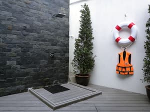 thumbnail: Terrace/patio