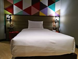 thumbnail: Room