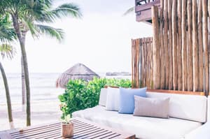 thumbnail: Terrace