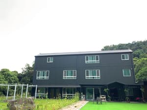thumbnail: Exterior
