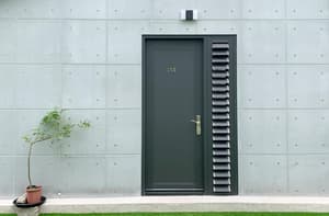 thumbnail: Exterior