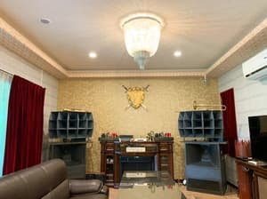 thumbnail: Living room