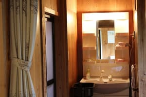 thumbnail: Bathroom sink