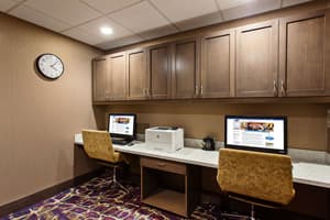 thumbnail: Business center