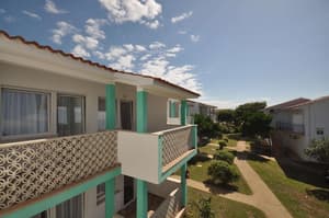 thumbnail: Exterior