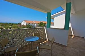 thumbnail: Terrace/patio