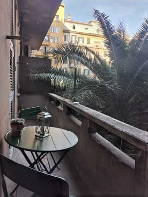 thumbnail: Terrace/patio