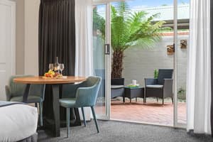 thumbnail: Terrace/patio