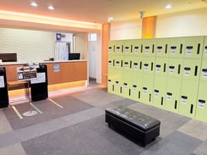 thumbnail: Reception