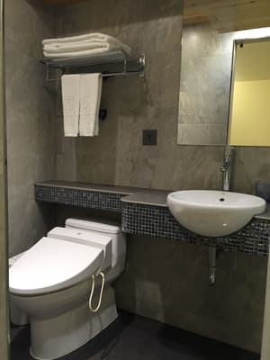 thumbnail: Bathroom