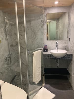 thumbnail: Bathroom