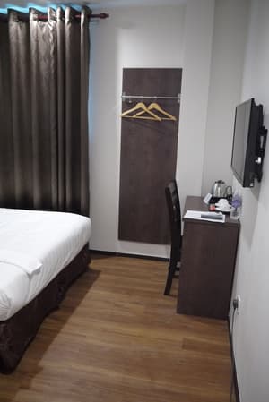 thumbnail: Room