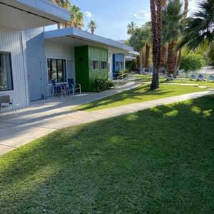 thumbnail: Surroundings
