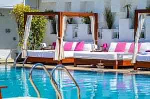 thumbnail: Pool